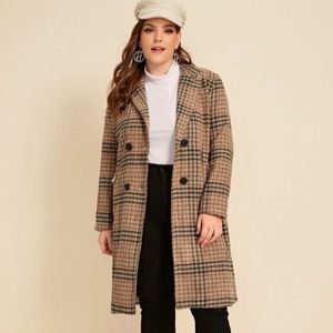PLUS SIZE Plaid Double-breasted Coat
